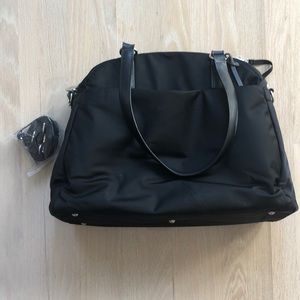 Lo & Sons OMG bag - Black with silver detail
